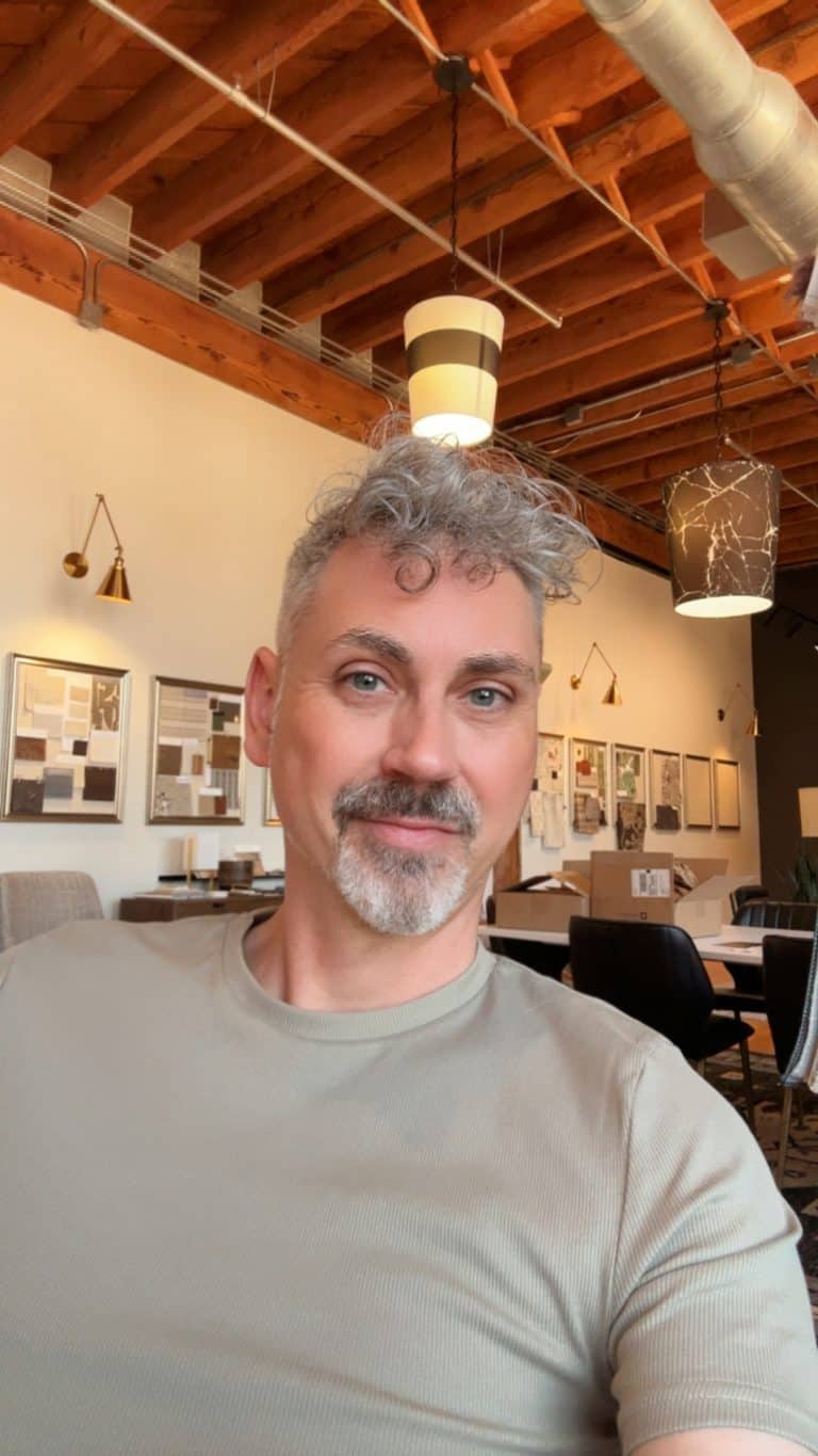 Headshot of Aaron Murphy