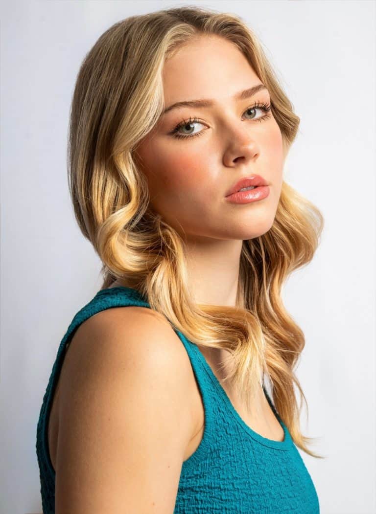 Headshot of Eloise Prince