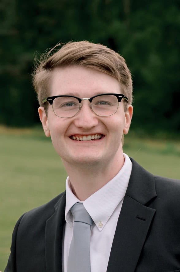 Headshot of Gerik Jurgens