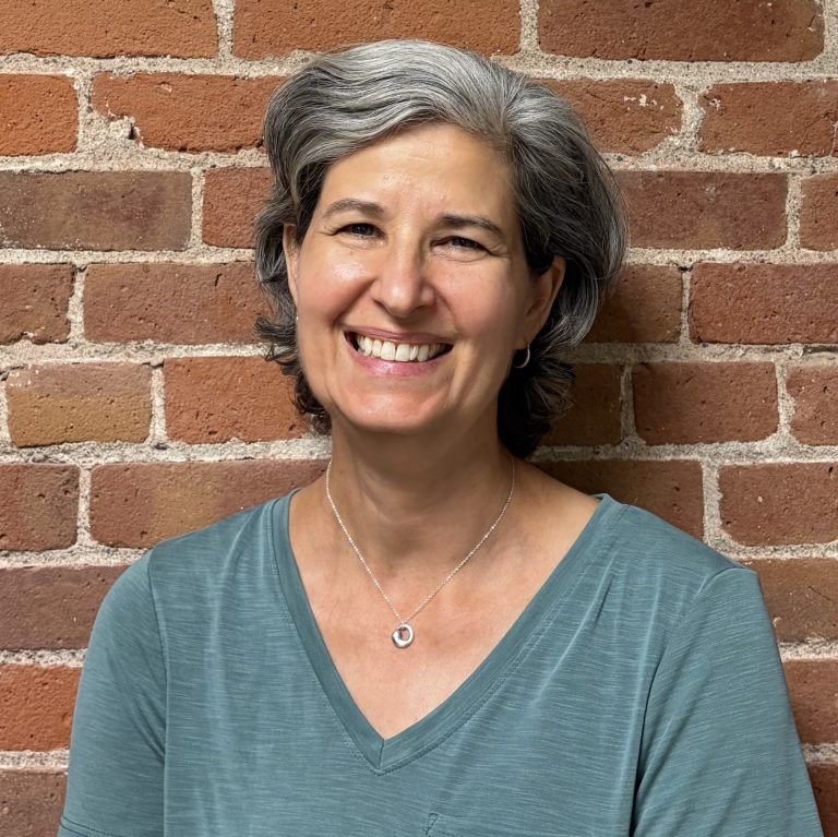 Headshot of Kelly Shriver