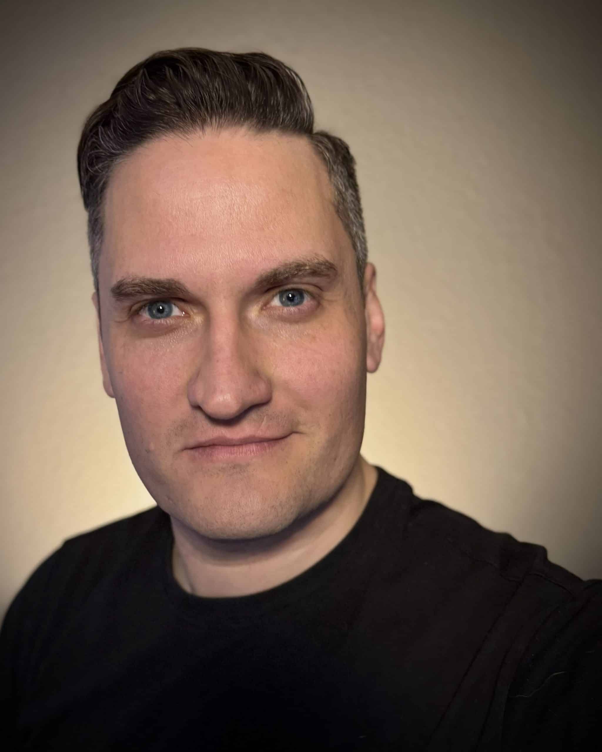 Headshot of David J. Summers