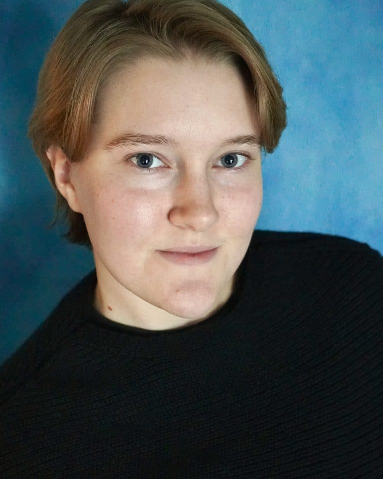 Headshot of Kayla Jean