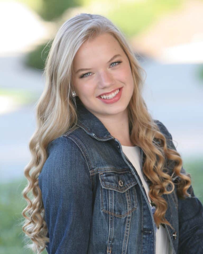 Headshot of Karissa Burkhardt